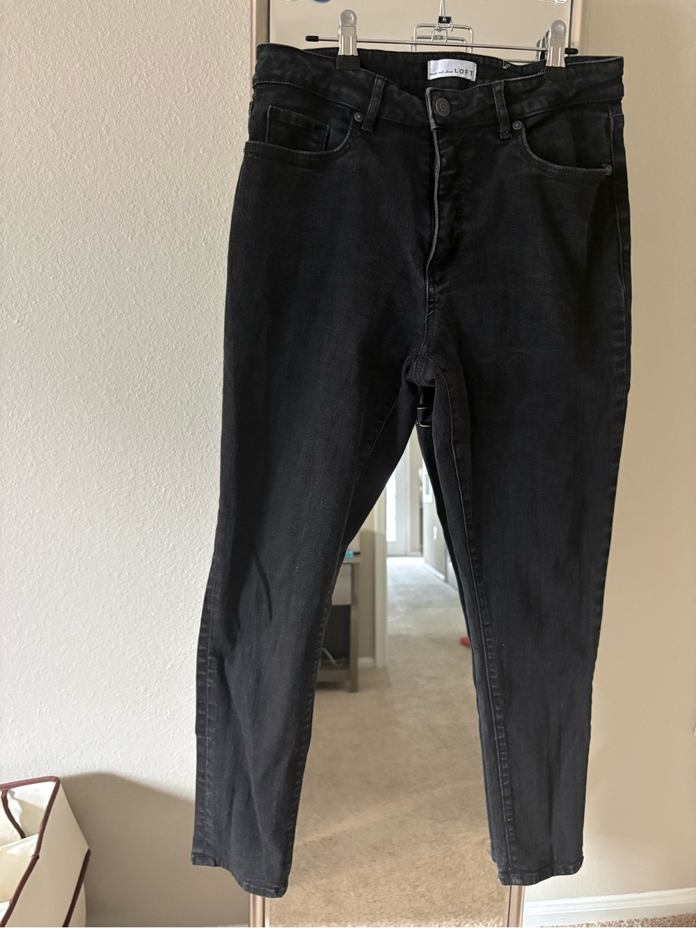 Women’s Loft Black Skinny Jeans